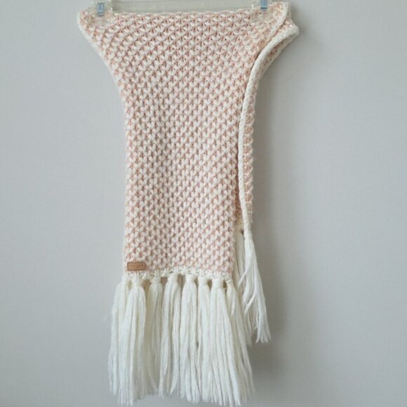 COLE HAAN | Alpaca Wool Chunky Oversized Scarf Pink Cream - Picture 2 of 4